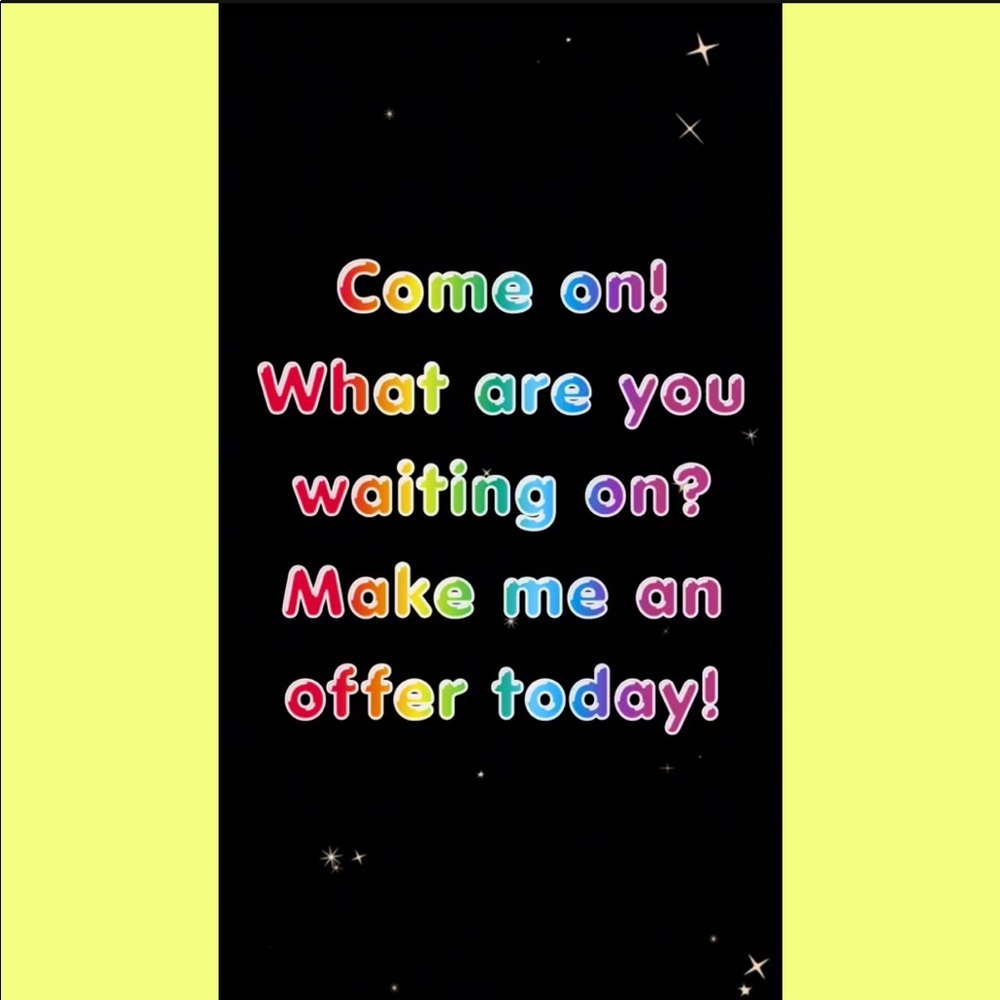 💕MAKE ME AN OFFER💕